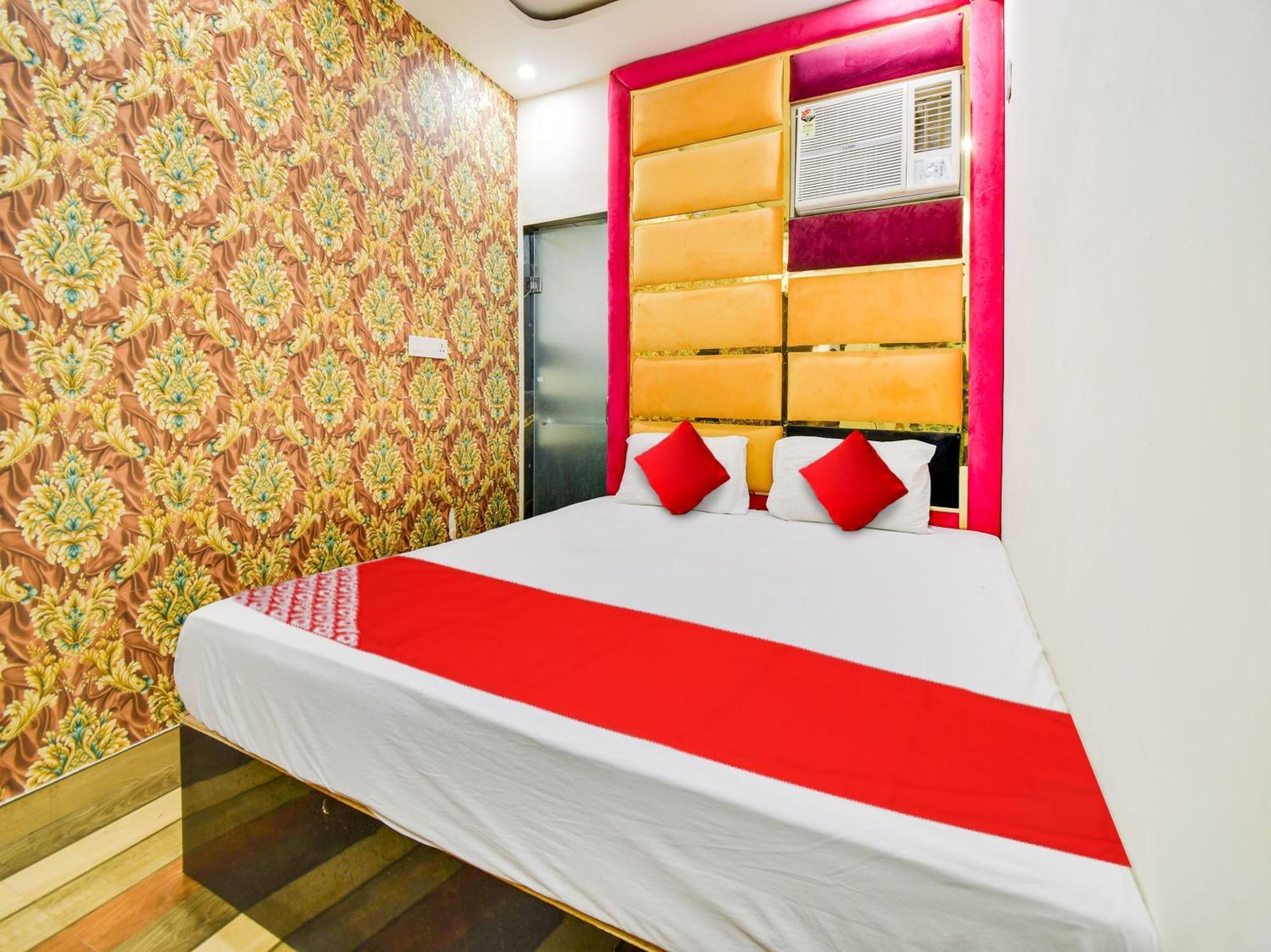 Hotel O Double Rr New Delhi Buitenkant foto