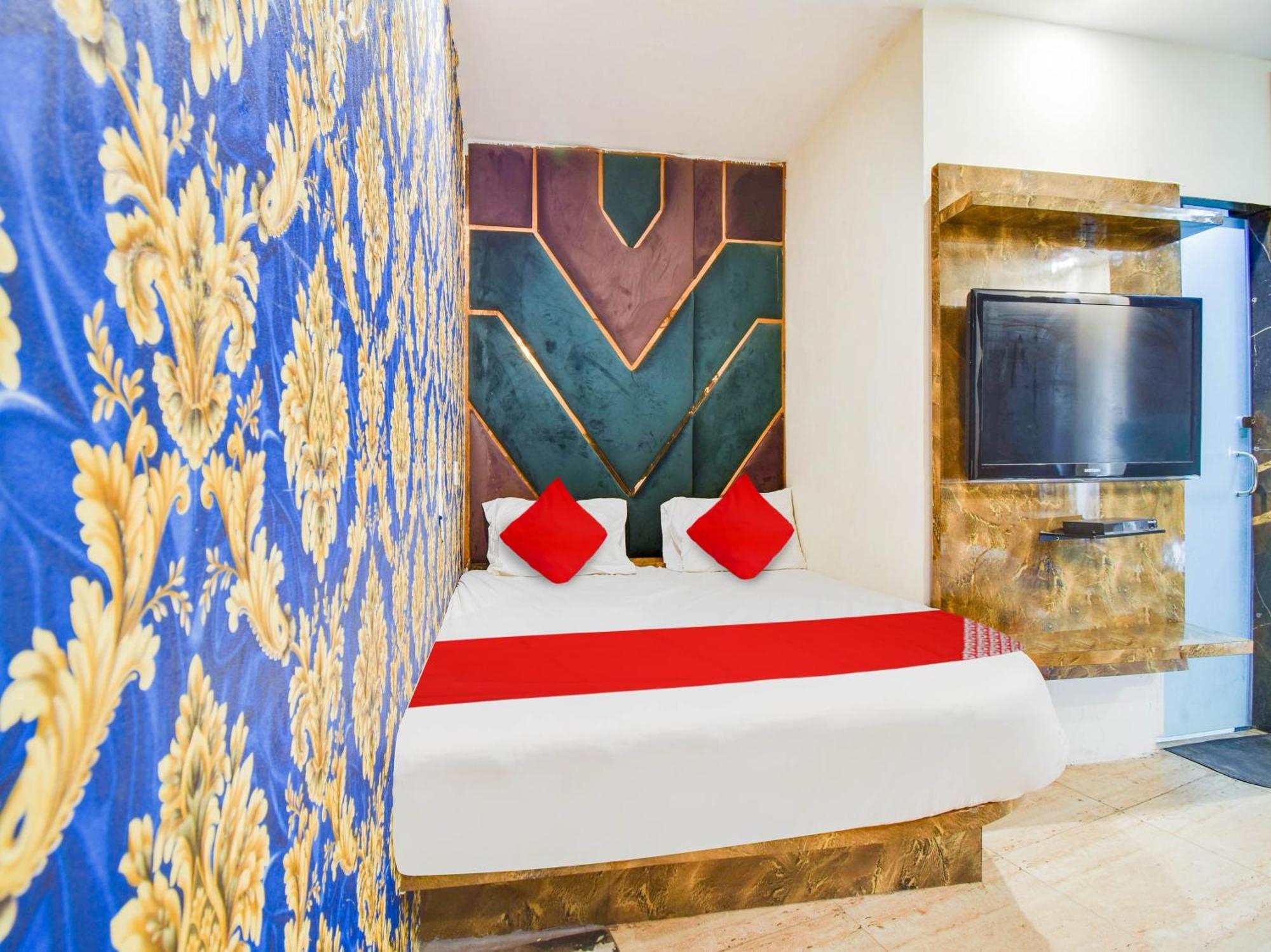 Hotel O Double Rr New Delhi Buitenkant foto